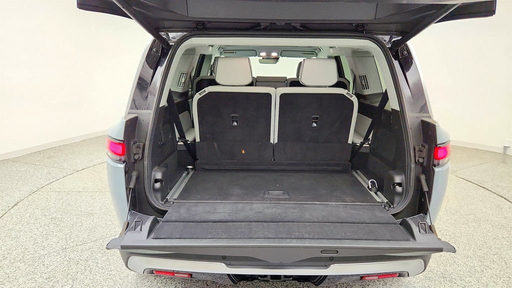 Used 2024 Rivian R1S Adventure AWD/4WD image 24