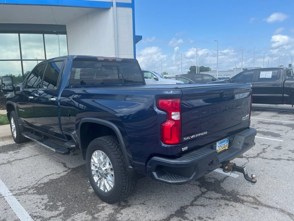 Used 2020 Chevrolet Silverado 2500 High Country w/ Z71 Off-Road Package AWD/4WD image 3