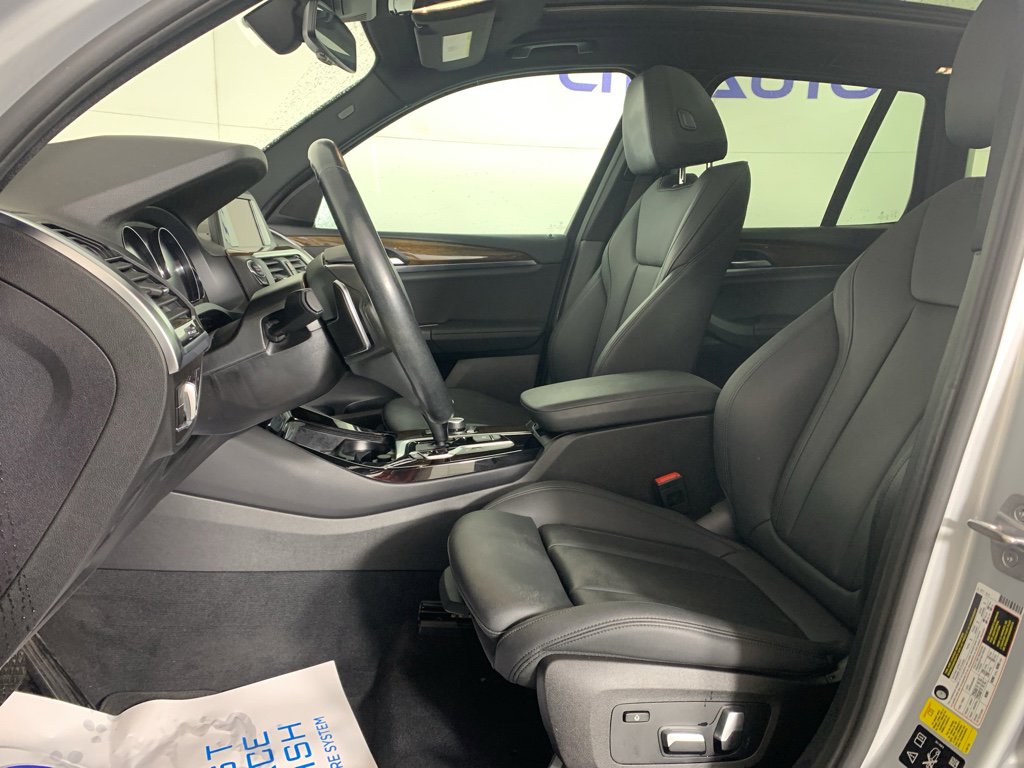 Used 2019 BMW X3 xDrive30i w/ Driving Assistance Package image 16