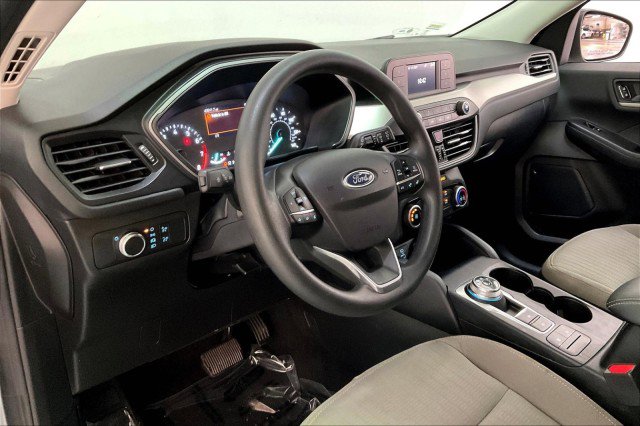 Used 2022 Ford Escape S image 14