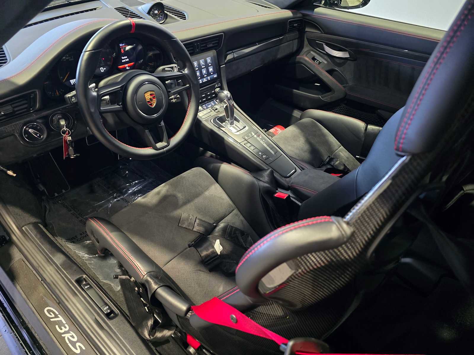 Used 2019 Porsche 911 GT3 RS image 5