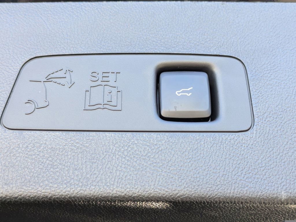 New 2025 Lincoln Corsair Grand Touring w/ Equipment Group 301A image 14