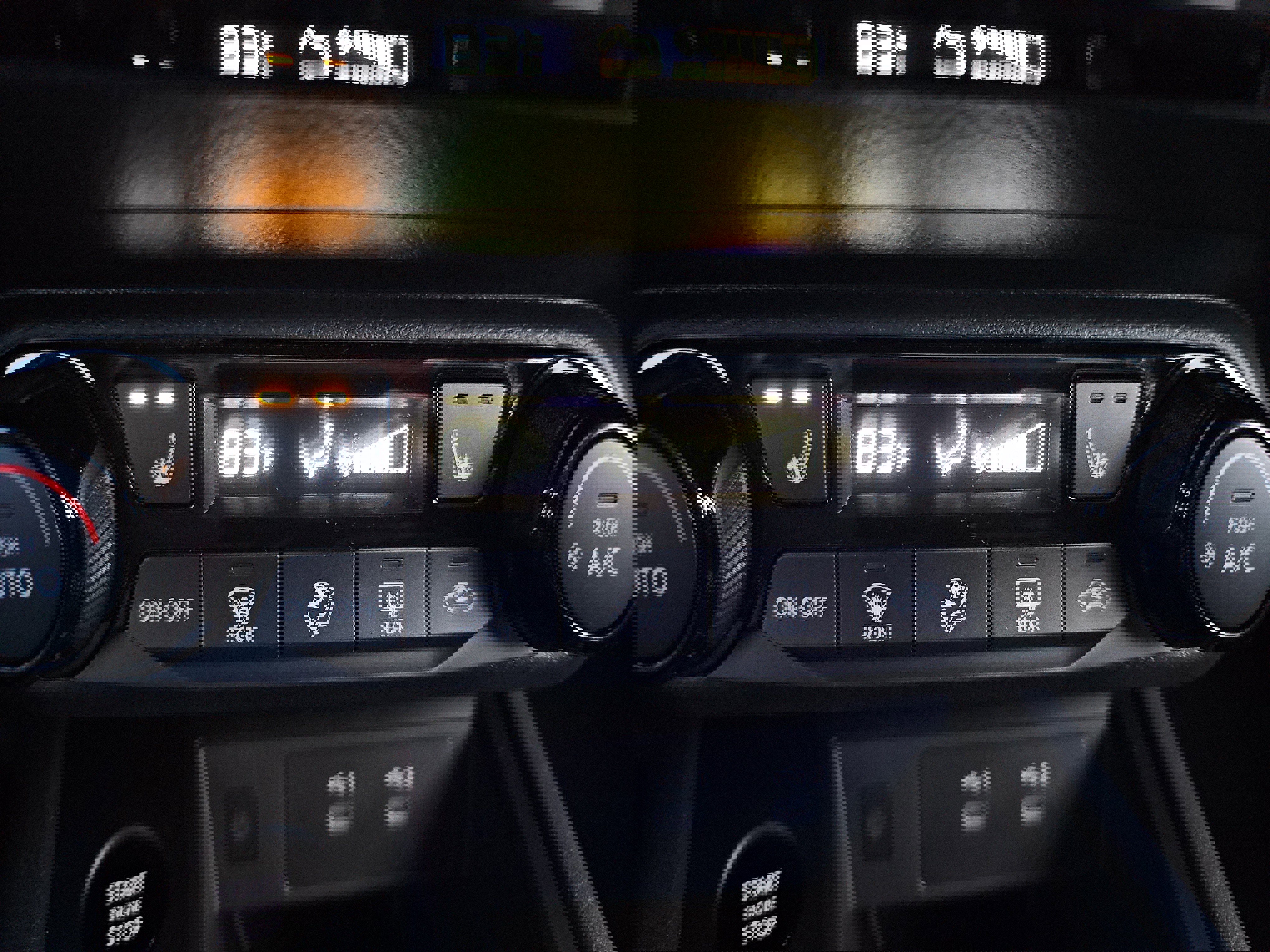 New 2026 Nissan Kicks SV w/ SV Premium Package image 28