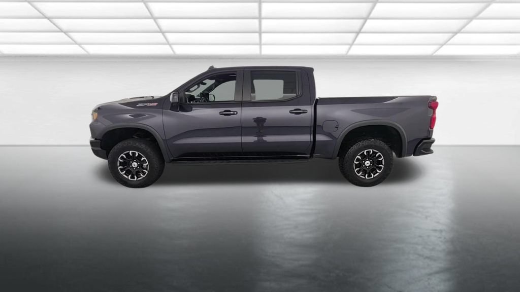 Used 2022 Chevrolet Silverado 1500 ZR2 w/ Technology Package AWD/4WD image 4