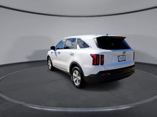 Used 2021 Kia Sorento LX FWD image 6