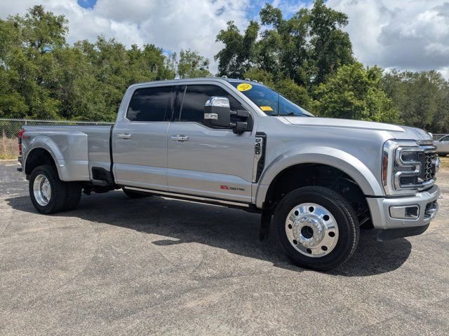 Used 2024 Ford F450 Platinum w/ FX4 Off-Road Package AWD/4WD image 3