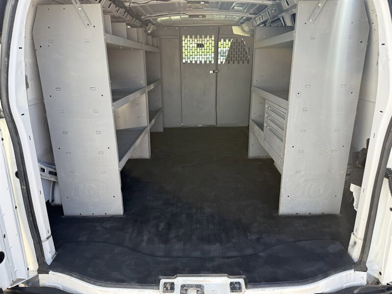 Used 2020 Chevrolet Express 2500 w/ Driver Convenience Package image 27