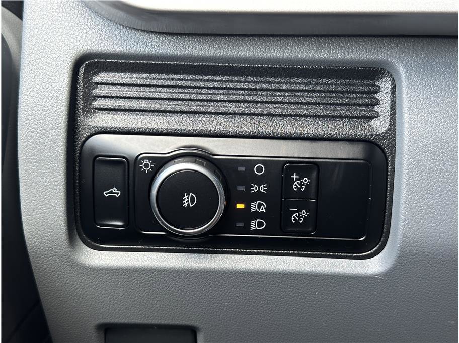 Used 2023 Ford F350 XLT image 24
