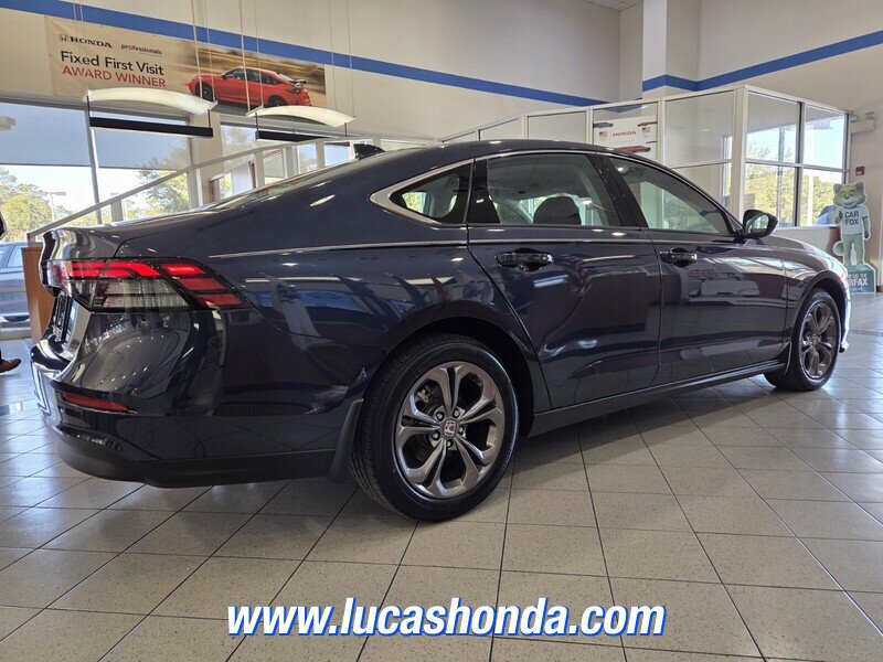 Used 2024 Honda Accord EX image 4
