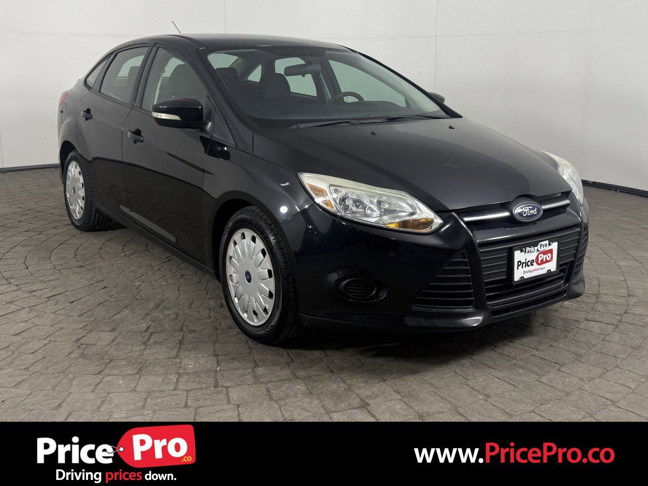 Used 2013 Ford Focus SE w/ SE Winter Pkg