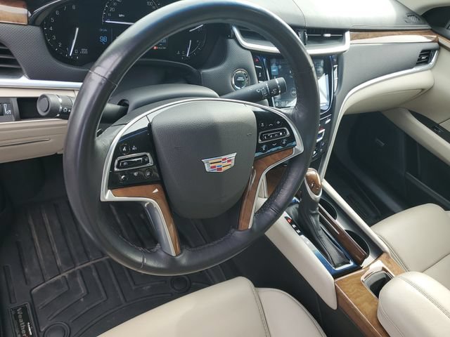 Certified 2018 Cadillac XTS Luxury FWD image 17