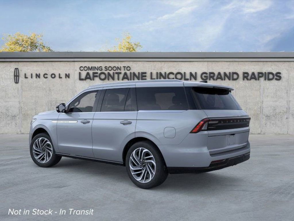 New 2026 Lincoln Navigator Reserve image 4