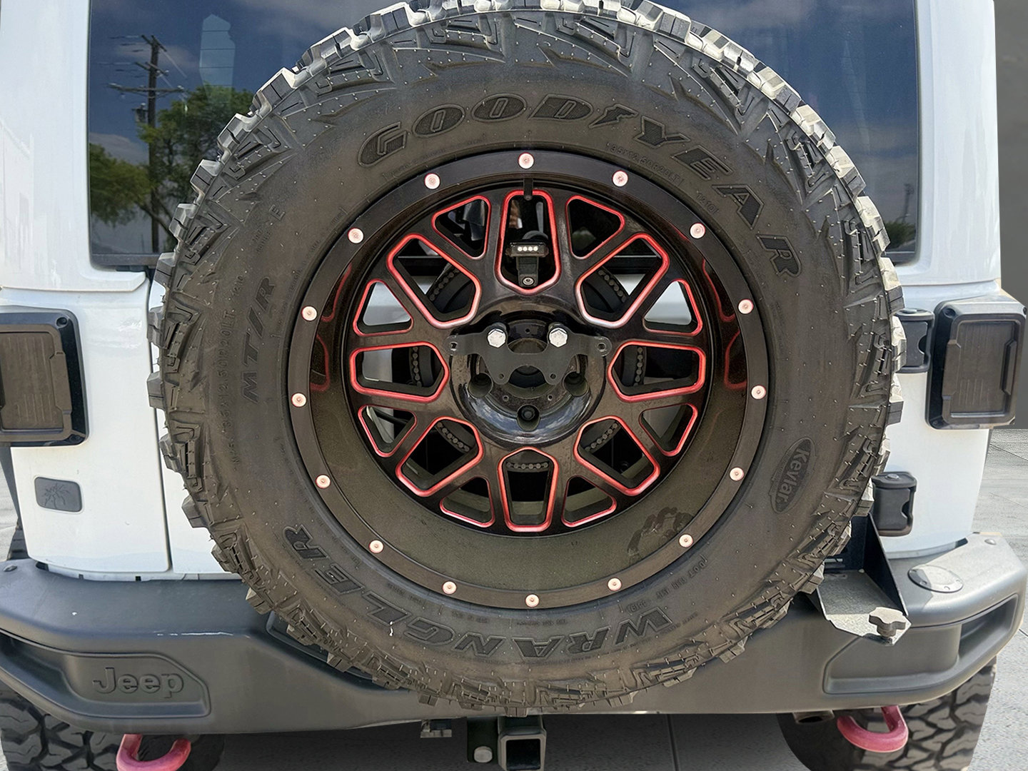 Used 2018 Jeep Wrangler Unlimited Rubicon AWD/4WD image 11