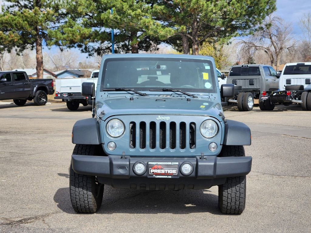 Used 2014 Jeep Wrangler Unlimited Rubicon w/ Connectivity Group image 5