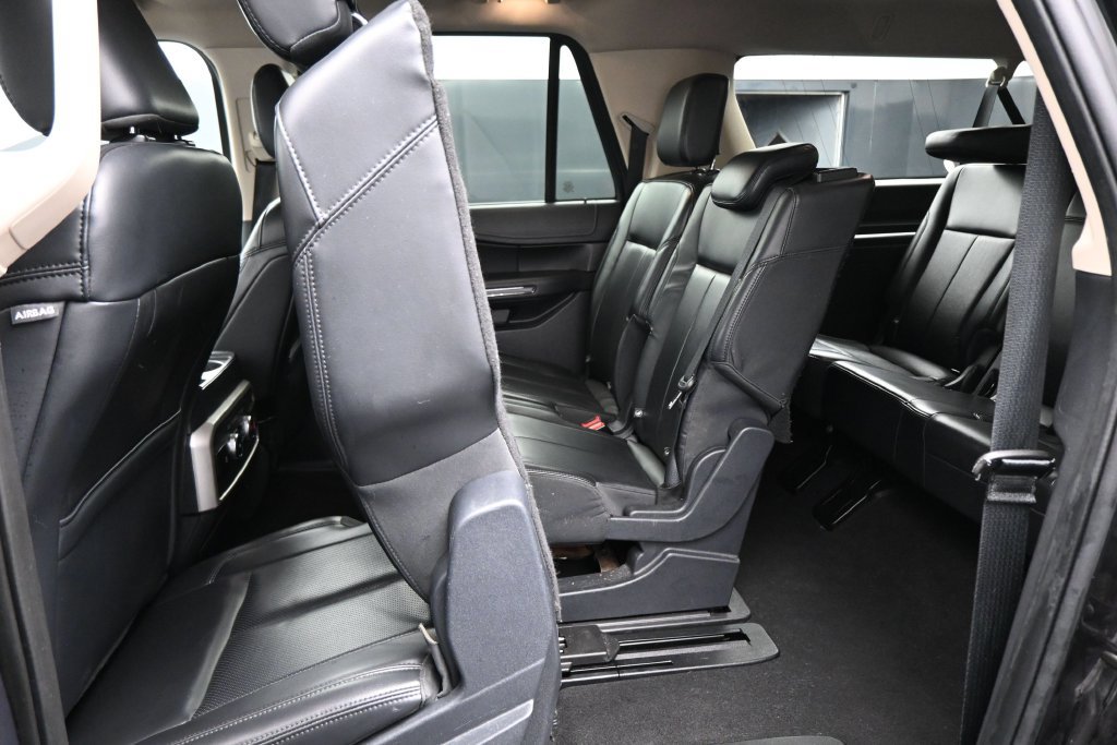 Used 2024 Ford Expedition Max XLT AWD/4WD image 29