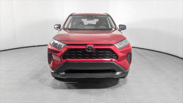 Used 2020 Toyota RAV4 LE FWD image 12