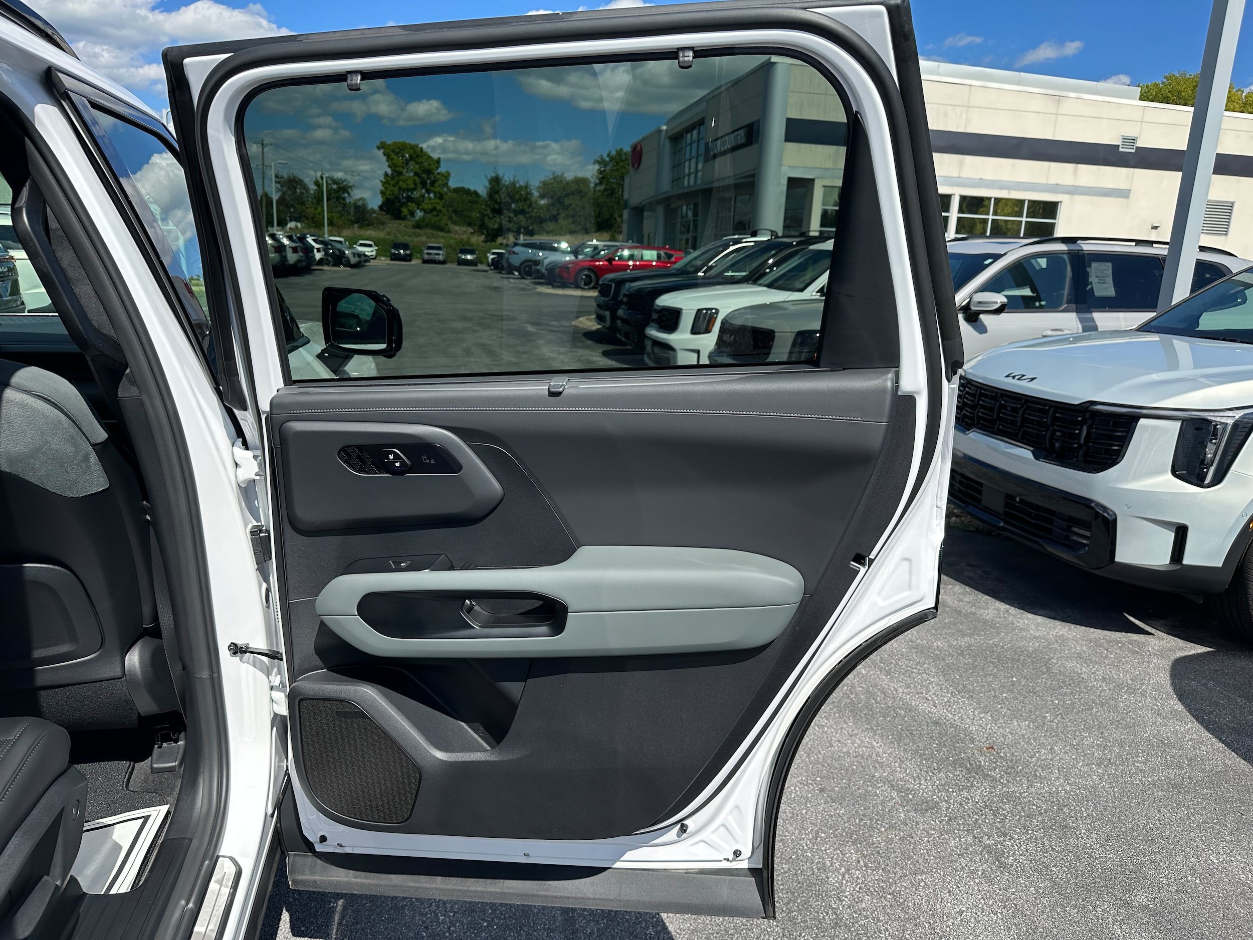 New 2027 Kia Telluride SX Prestige X-Pro AWD/4WD image 18