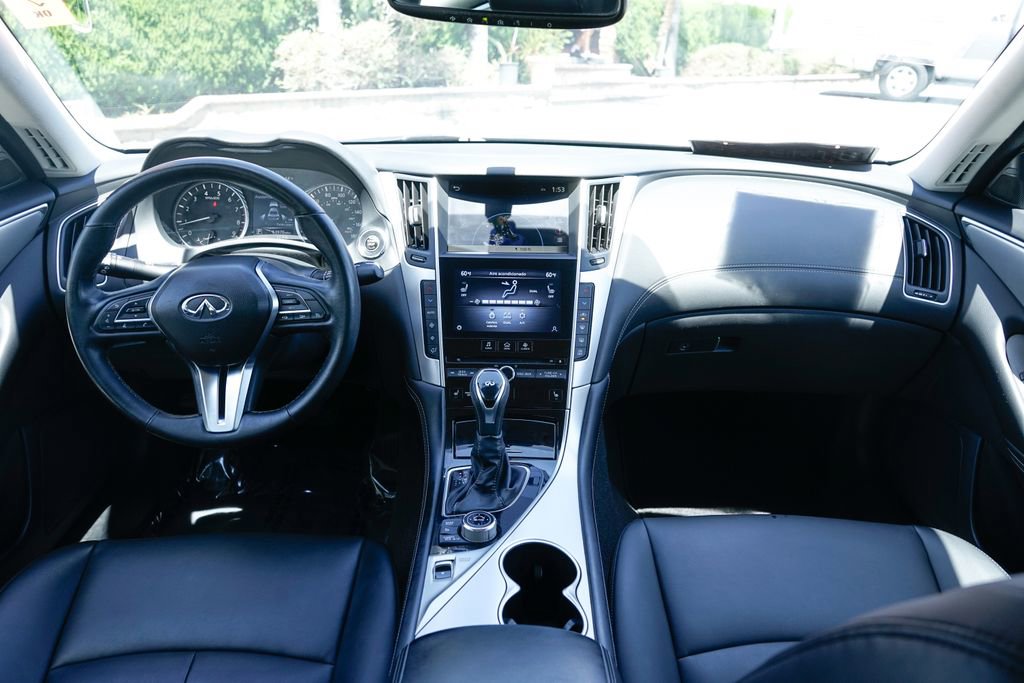 Used 2020 INFINITI Q50 Luxe w/ Essential Package (3.0T Luxe) AWD/4WD image 25