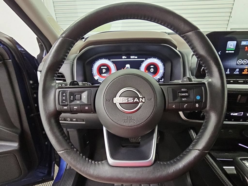Used 2023 Nissan Rogue Platinum AWD/4WD image 23
