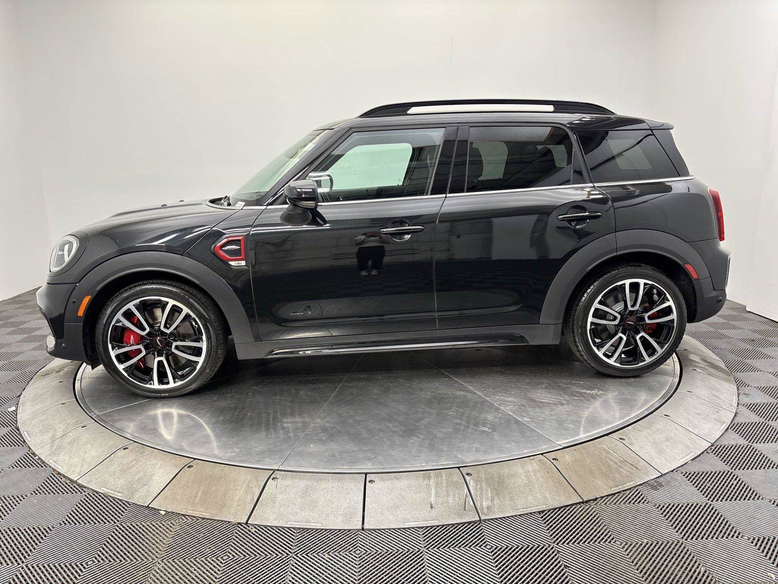 Used 2024 MINI Cooper Countryman John Cooper Works AWD/4WD image 16