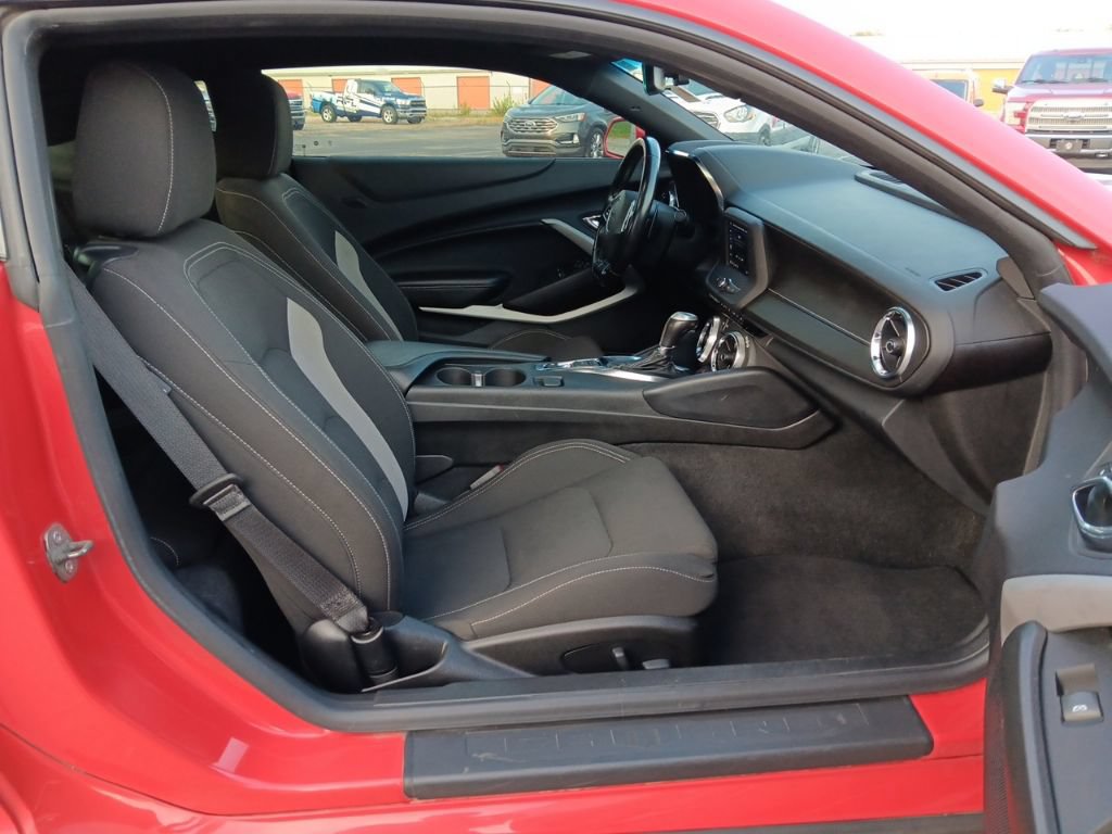 Used 2021 Chevrolet Camaro LT RWD image 28