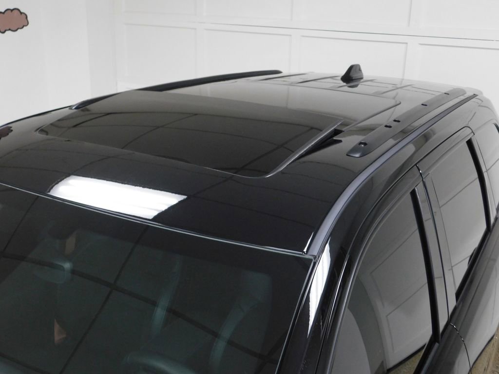 Used 2021 Jeep Grand Cherokee SRT image 20