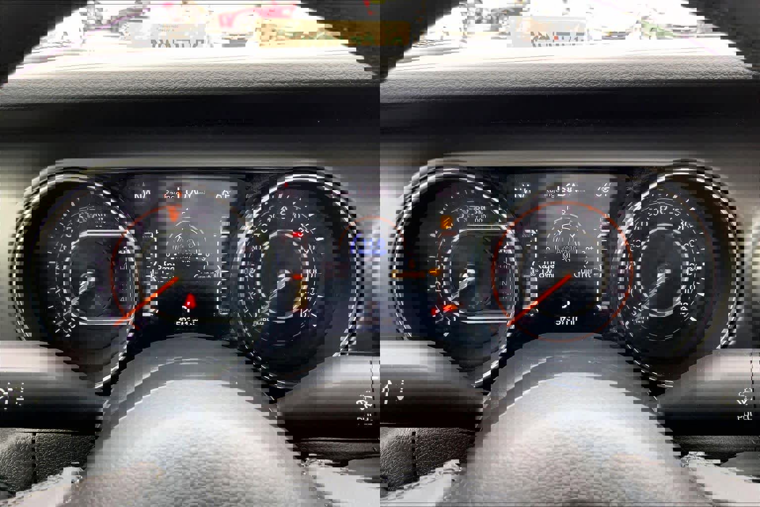 Used 2023 Jeep Gladiator Sport image 25