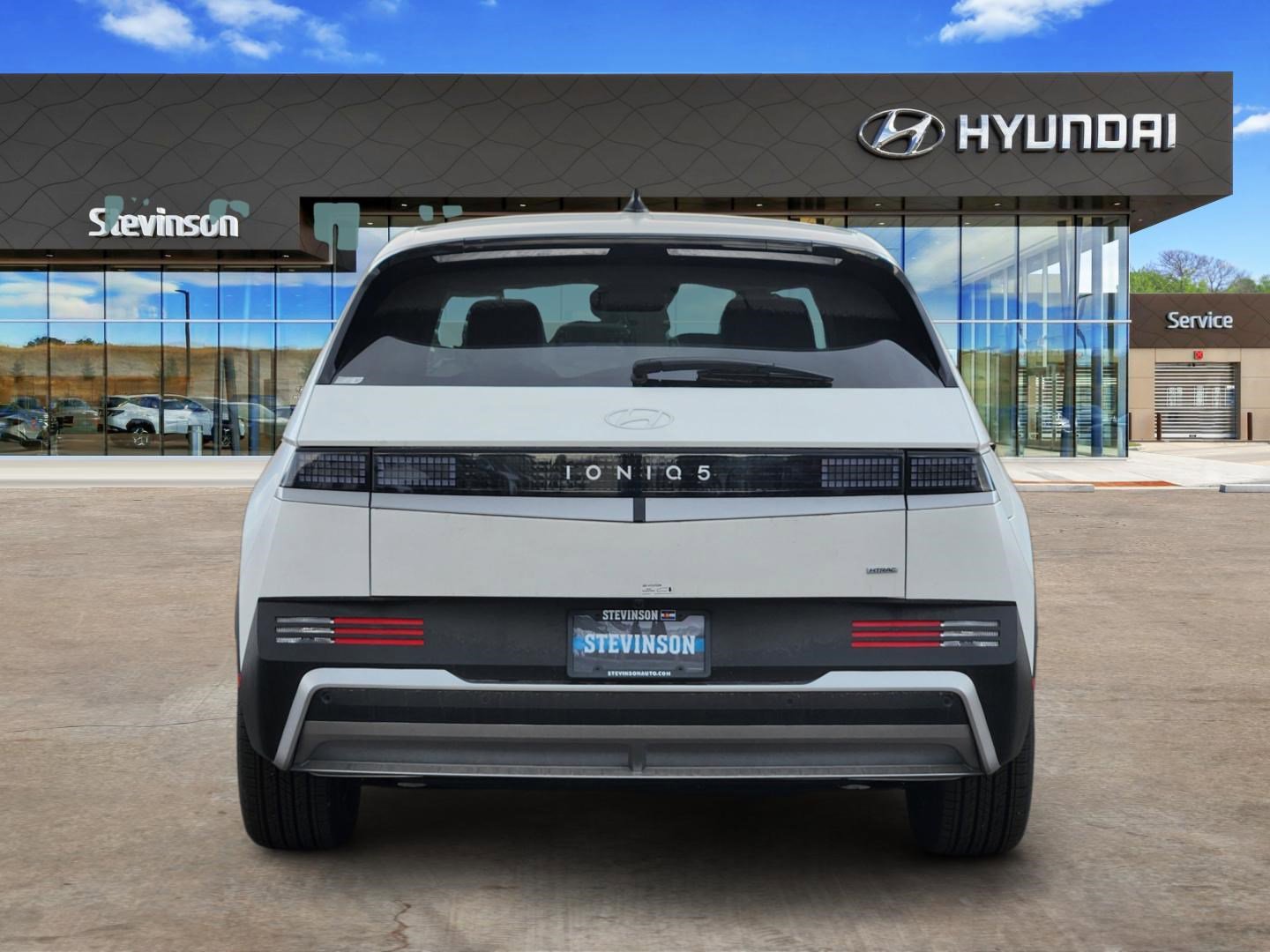 New 2026 Hyundai Ioniq 5 SEL AWD/4WD image 3
