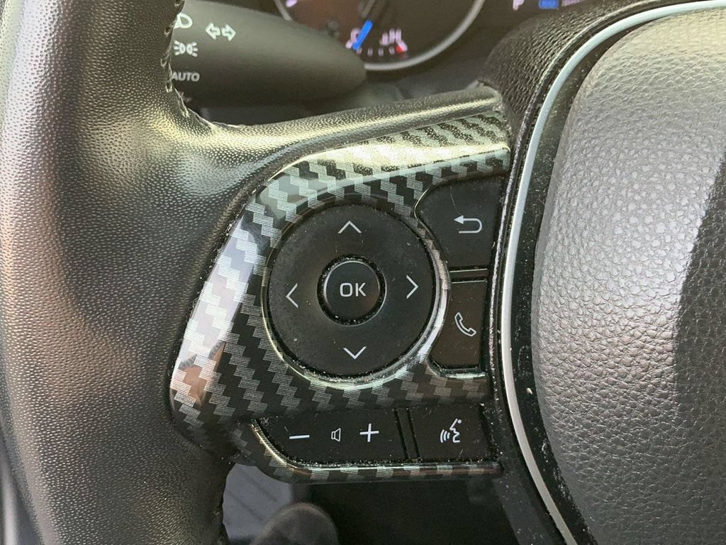 Used 2022 Toyota RAV4 SE w/ Convenience Package AWD/4WD image 18