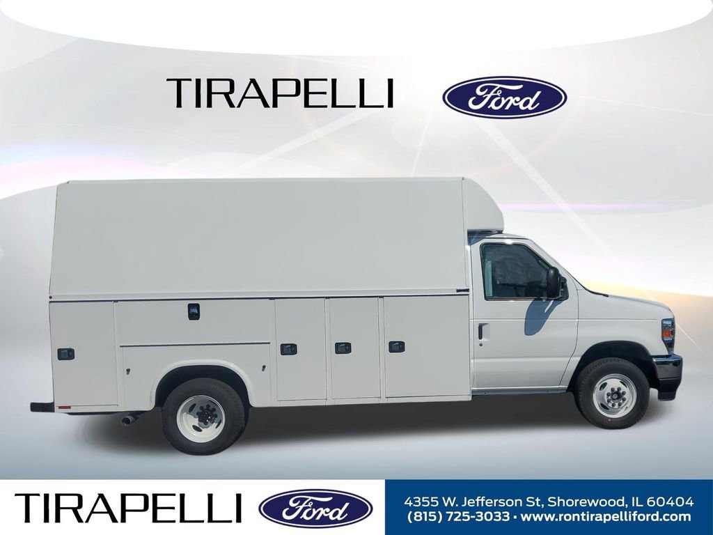 New 2026 Ford E-450 and Econoline 450 Super Duty w/ Power Equipment Group image 6