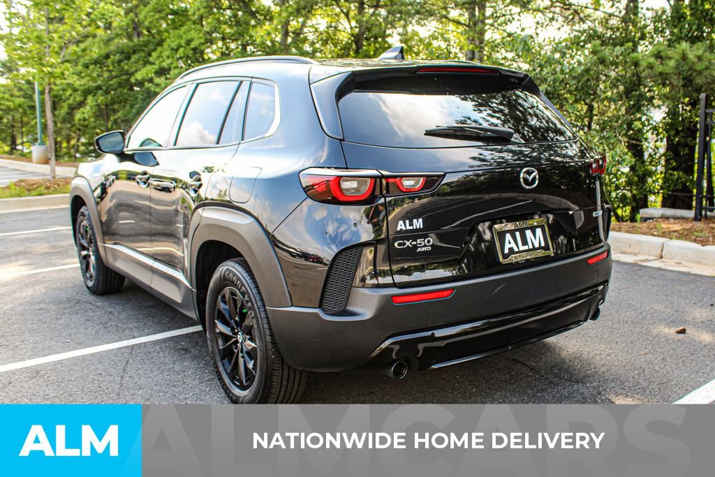 Used 2025 MAZDA CX-50 AWD 2.5 Hybrid w/ Premium Pkg image 5