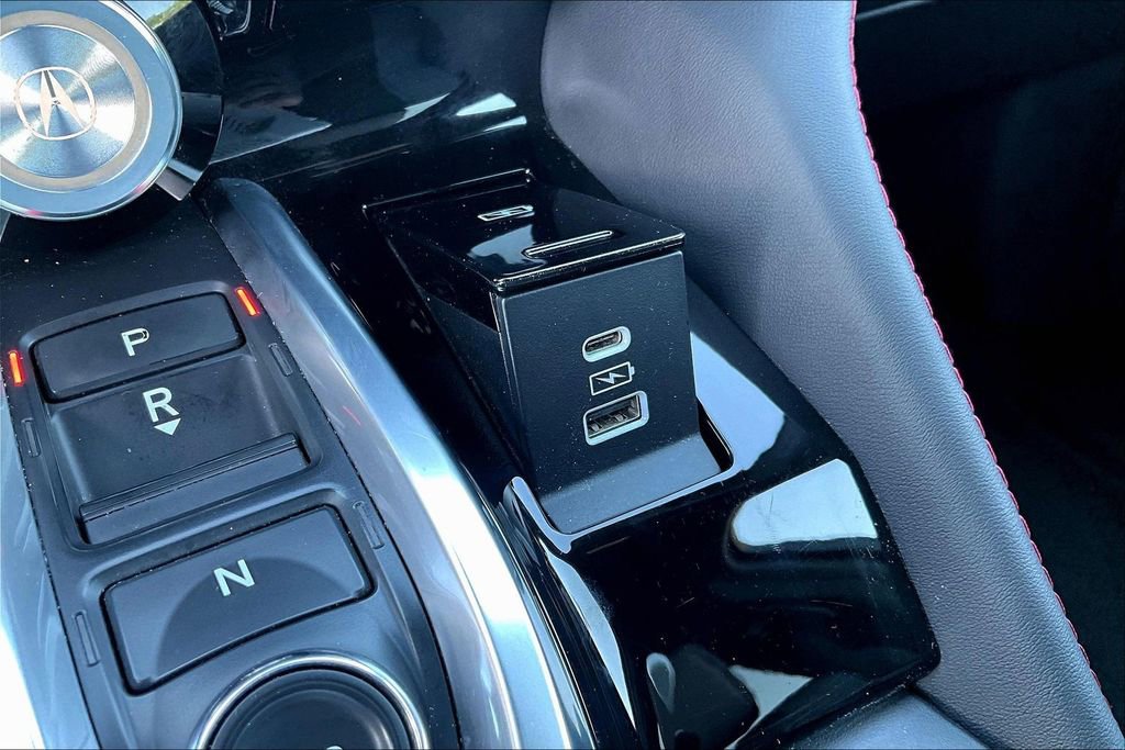 Used 2023 Acura MDX A-Spec image 34