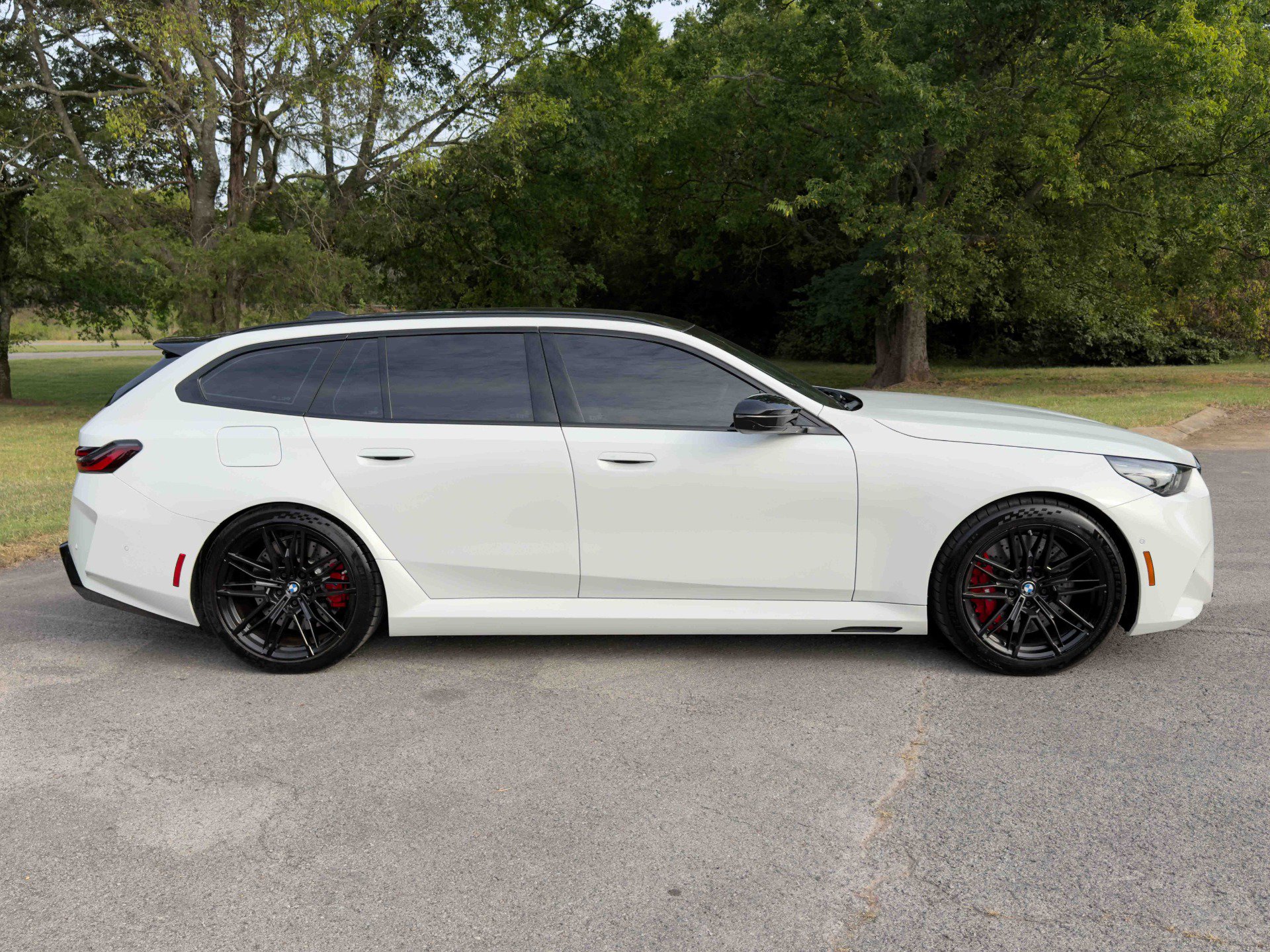 Used 2025 BMW M5 Touring w/ M Driver's Package AWD/4WD image 7