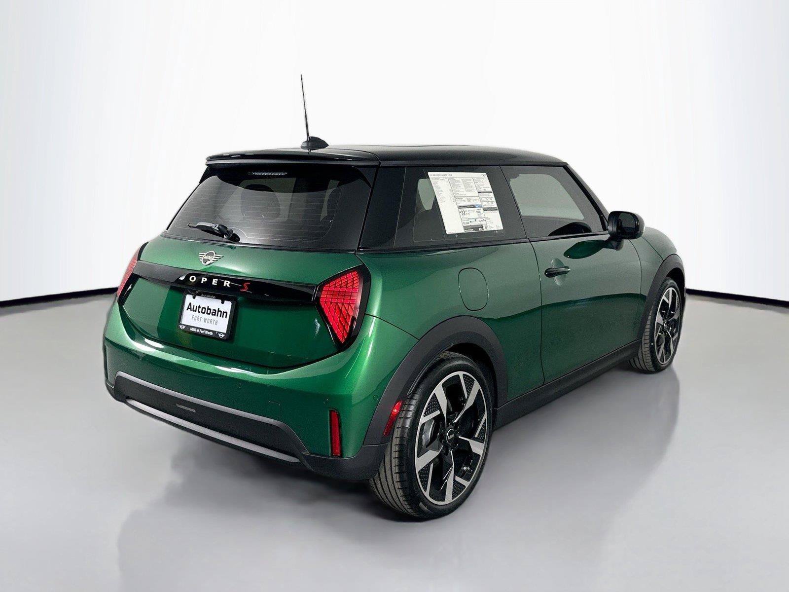 Used 2025 MINI Cooper S FWD image 4