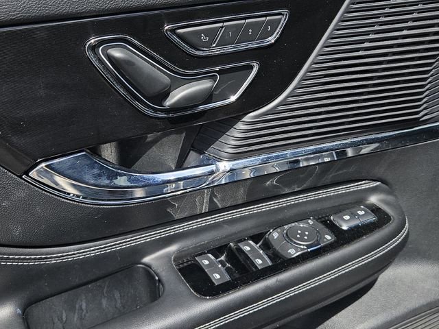 Used 2020 Lincoln Corsair FWD w/ Premium Package image 24