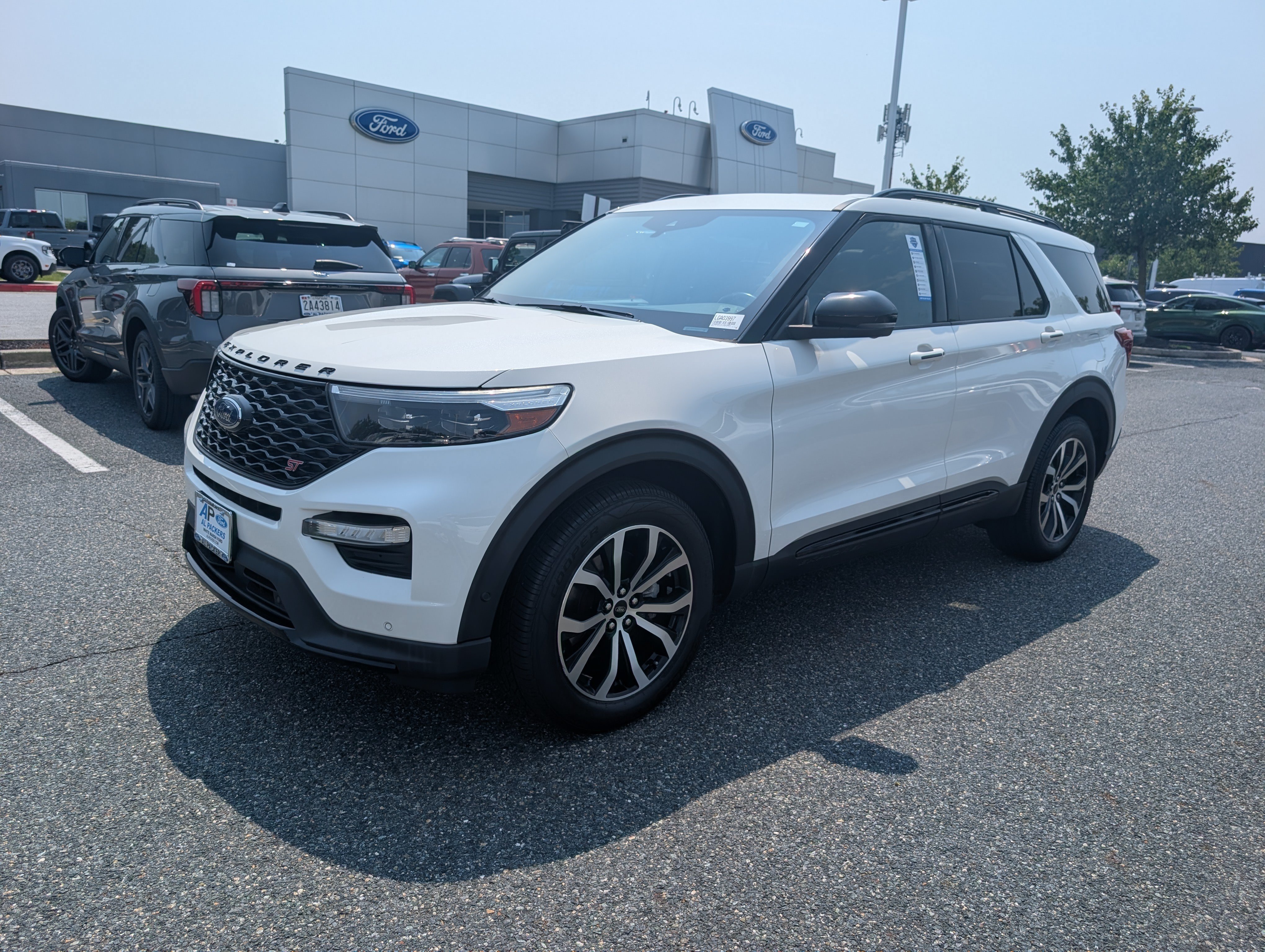 Certified 2020 Ford Explorer ST AWD/4WD image 7