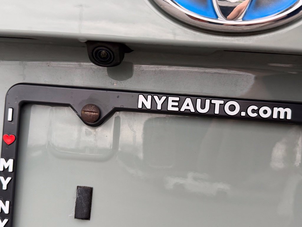 Used 2021 Toyota RAV4 XLE w/ XLE Grade Weather Package AWD/4WD image 40