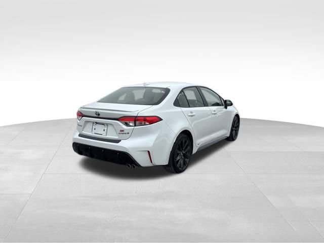Used 2024 Toyota Corolla SE image 6