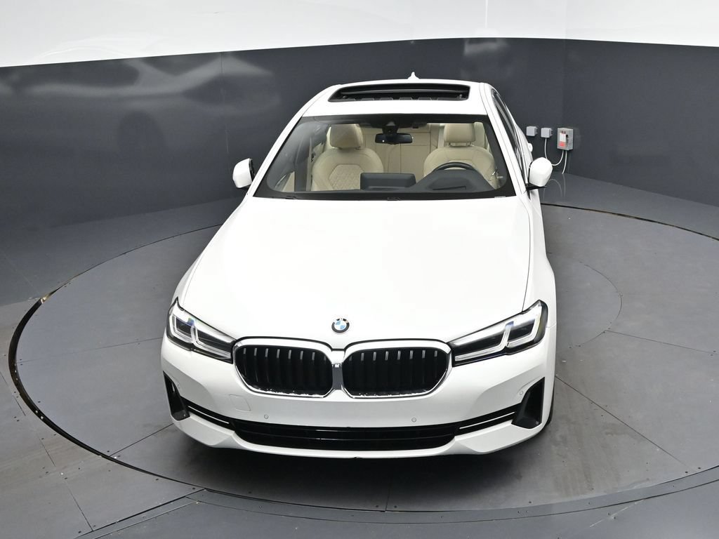 Certified 2023 BMW 530i w/ Premium Package RWD image 37
