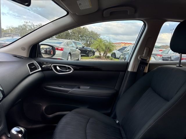 Used 2019 Nissan Sentra SV w/ Exterior Package image 23