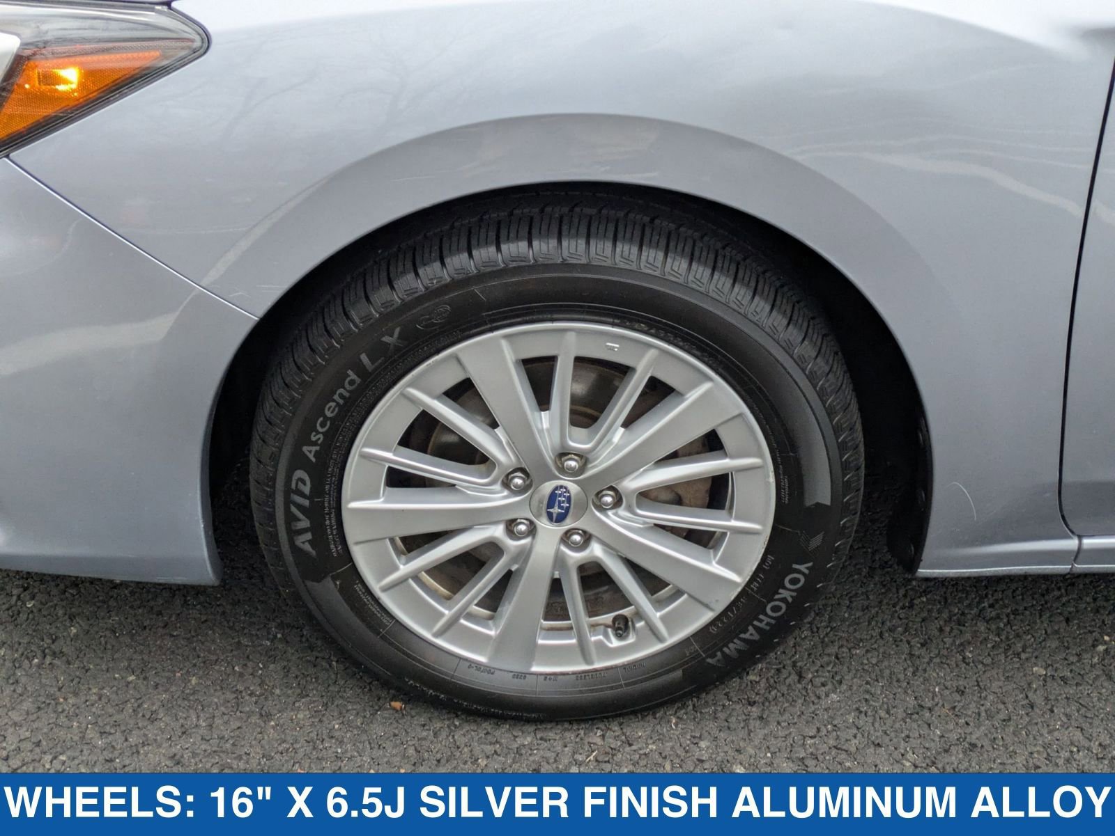 Used 2017 Subaru Impreza 2.0i Premium w/ BSD & Rcta/SRF/Eyesight image 11