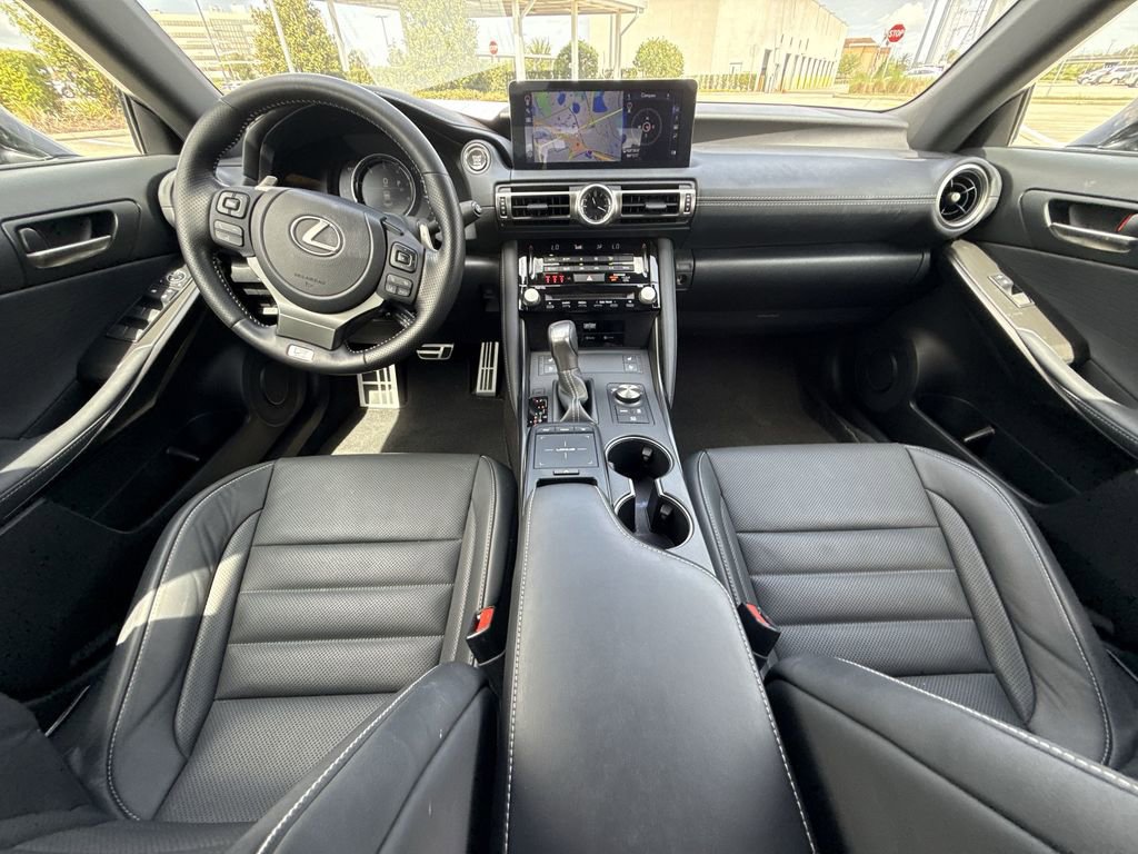 Used 2022 Lexus IS 350 F Sport RWD image 19