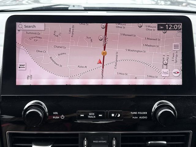 Used 2024 INFINITI QX80 Luxe AWD/4WD image 9