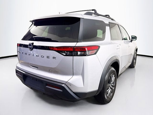 Certified 2023 Nissan Pathfinder SV image 5
