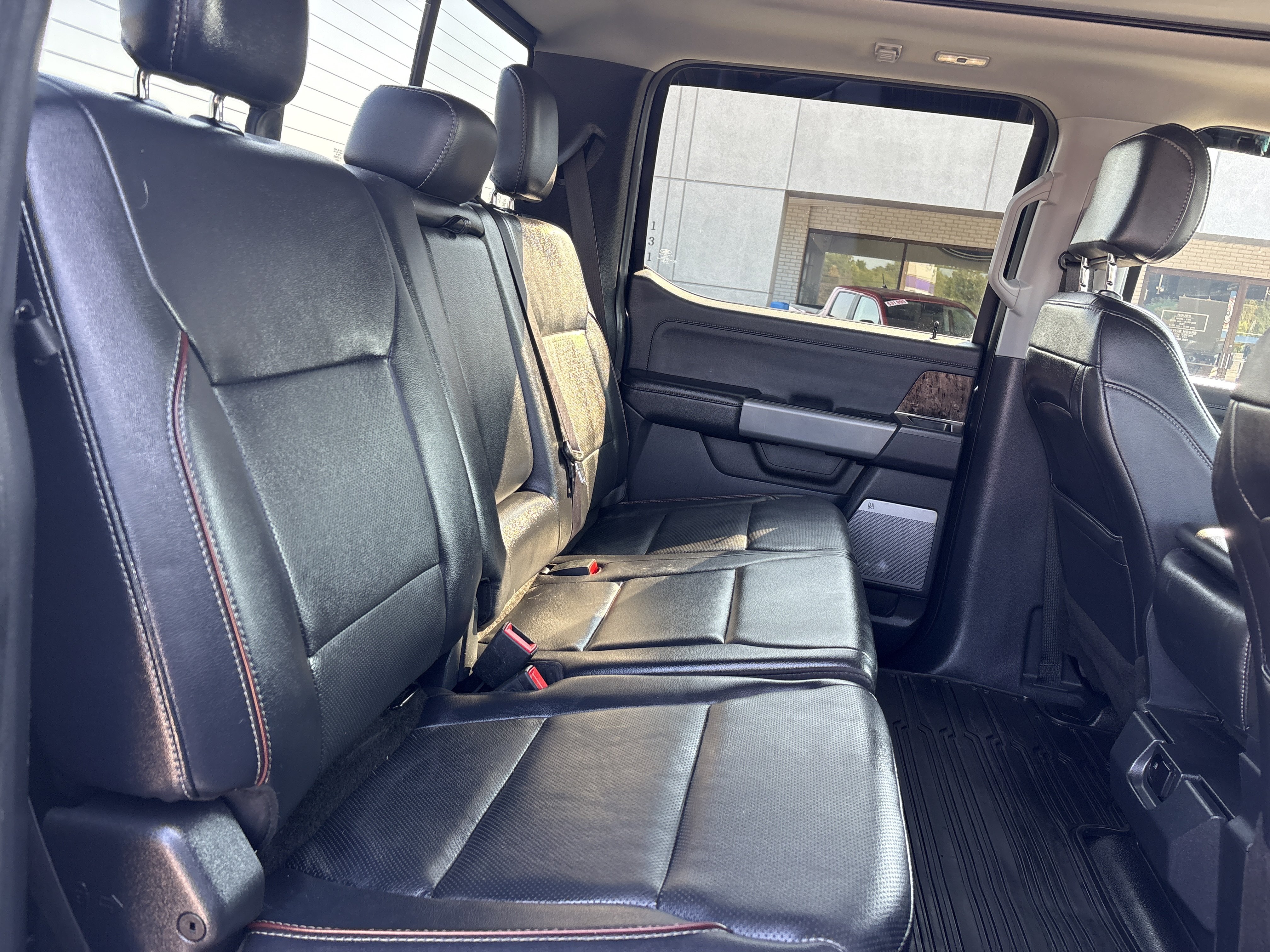 Used 2024 Ford F250 Lariat w/ Tremor Off-Road Package AWD/4WD image 8