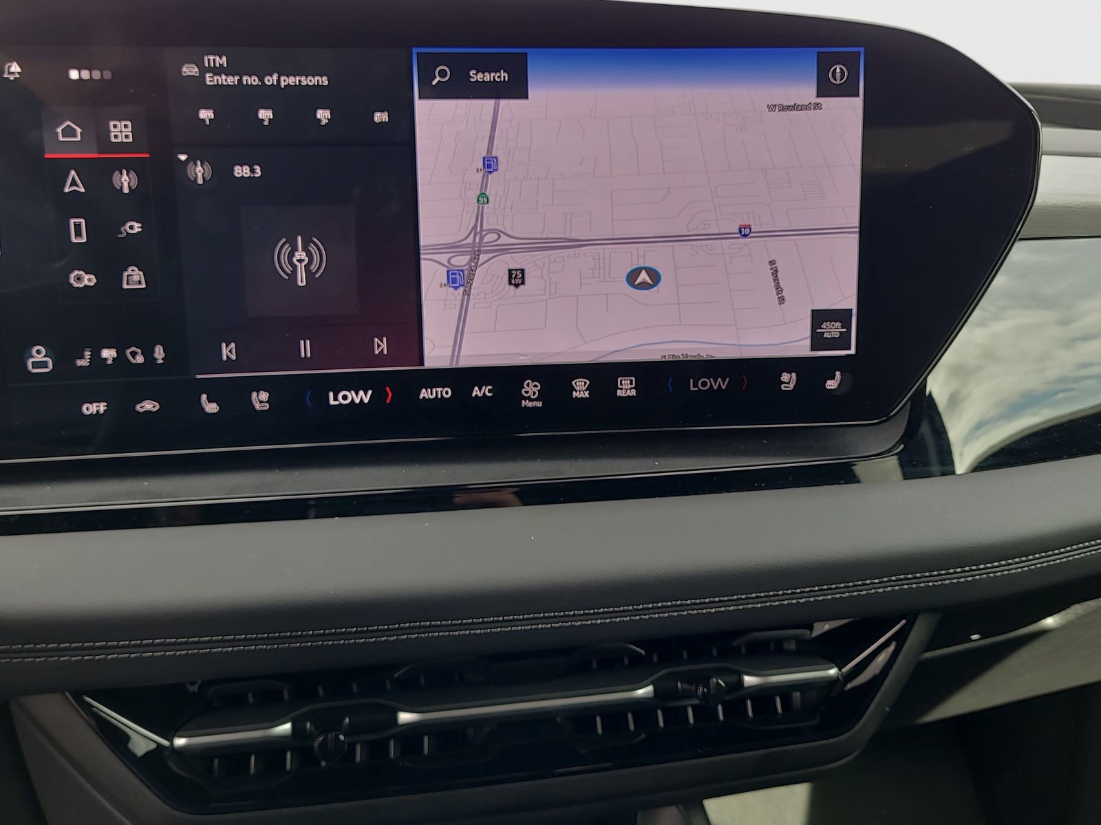 Used 2025 Audi Q6 e-tron Premium Plus w/ Premium Plus image 26