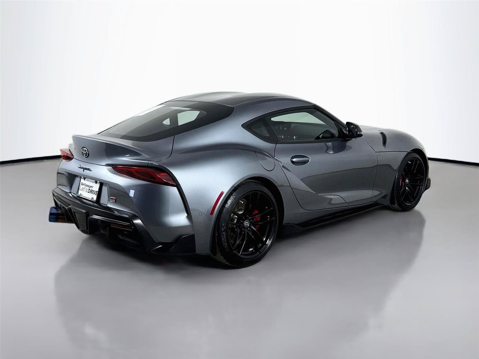 Used 2022 Toyota Supra Premium w/ Driver Assist Package RWD image 9