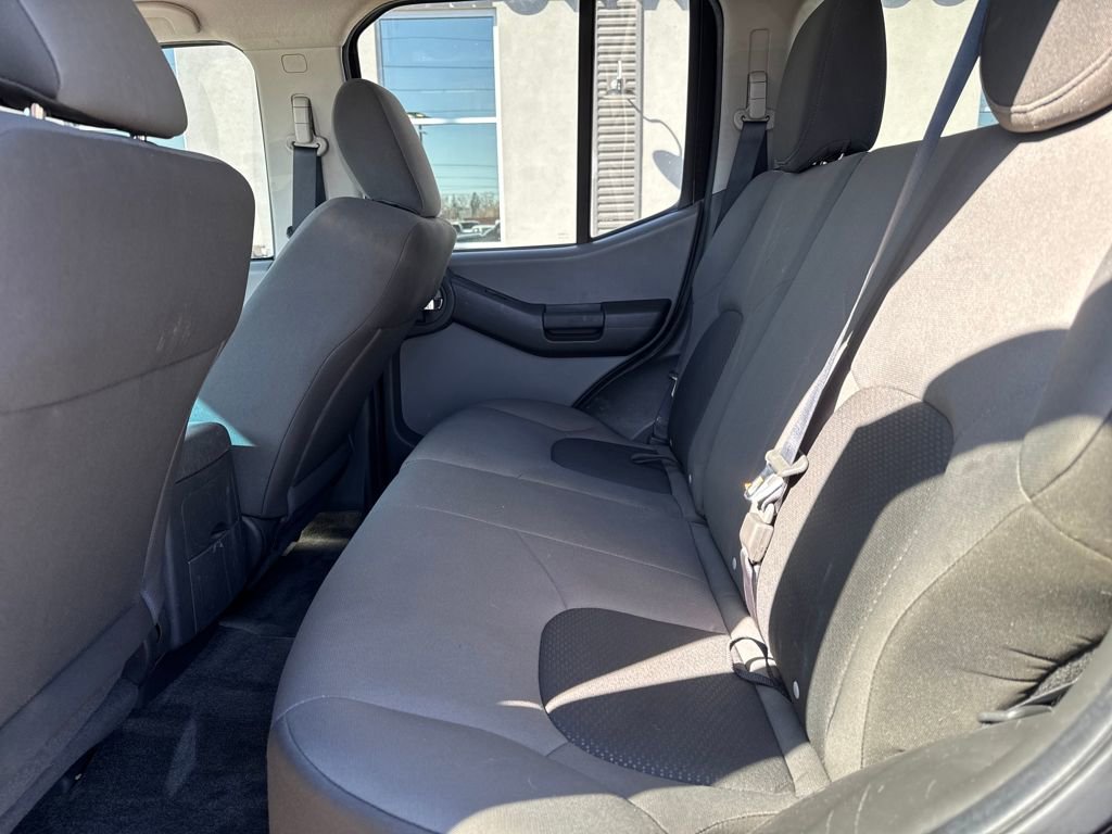 Used 2013 Nissan Xterra S image 22