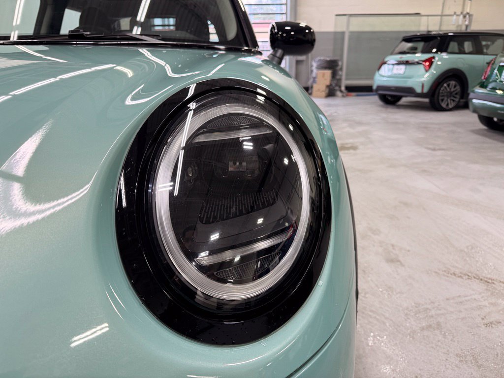Certified 2025 MINI Cooper S FWD image 9
