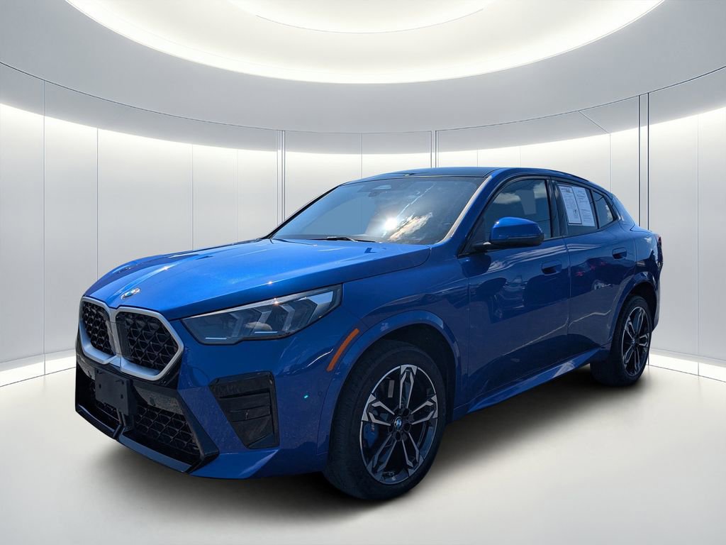Used 2025 BMW X2 xDrive28i w/ M Sport Package AWD/4WD image 8